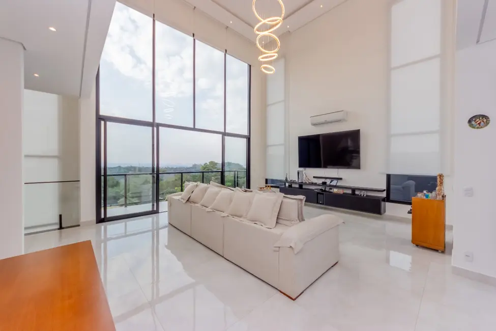 Foto 1 de Casa de Condomínio com 3 quartos à venda, 350m2 em Aldeia da Serra, Santana De Parnaiba - SP