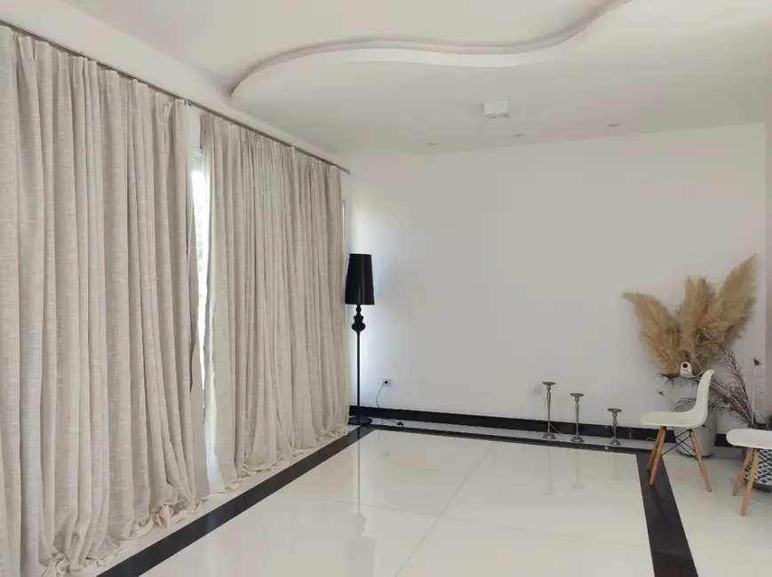 Foto 5 de Casa de Condomínio com 3 quartos à venda, 185m2 em Sao Pedro - SP