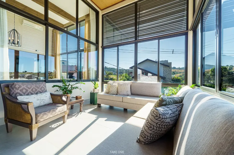 Foto 8 de Casa de Condomínio com 3 quartos à venda, 382m2 em Vinhedo - SP