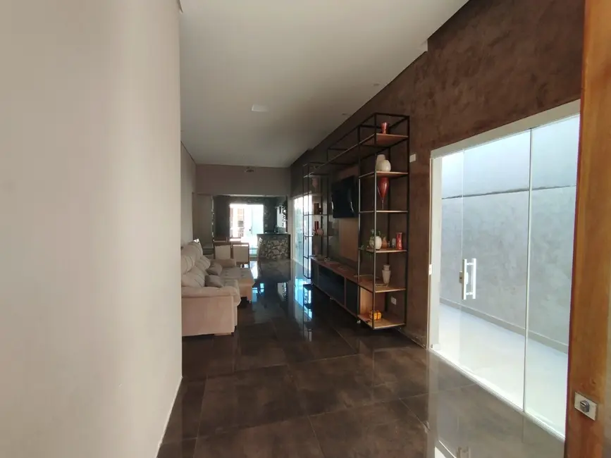 Foto 4 de Casa de Condomínio com 3 quartos à venda, 362m2 em Sabaúna, Mogi Das Cruzes - SP