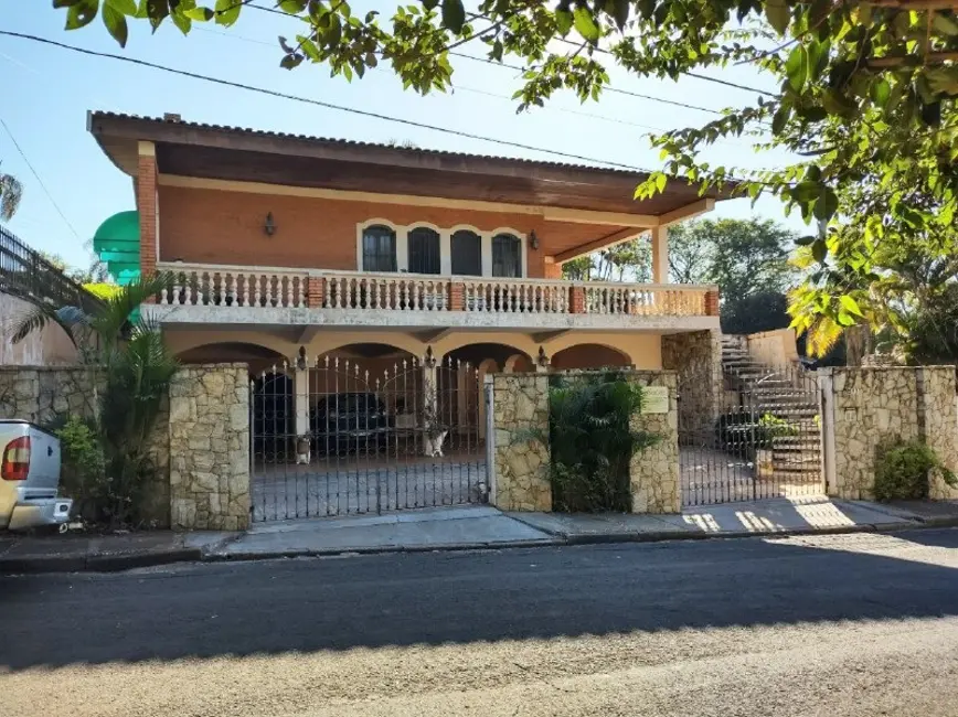 Foto 2 de Casa com 5 quartos à venda, 422m2 em Centro, Aguas De Sao Pedro - SP