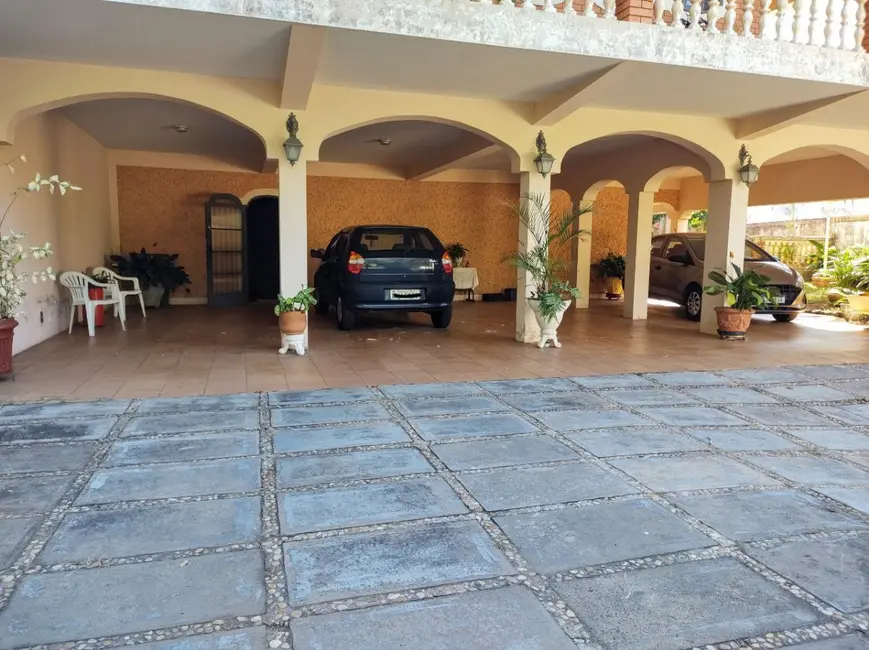 Casa com 5 quartos à venda, 422m2 em Centro, Aguas De Sao Pedro - SP - imagem 5 Foto 5 de Casa com 5 quartos à venda, 422m2 em Centro, Aguas De Sao Pedro - SP