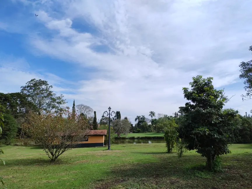 Foto 10 de Apartamento à venda, 382000m2 em Ibiuna - SP