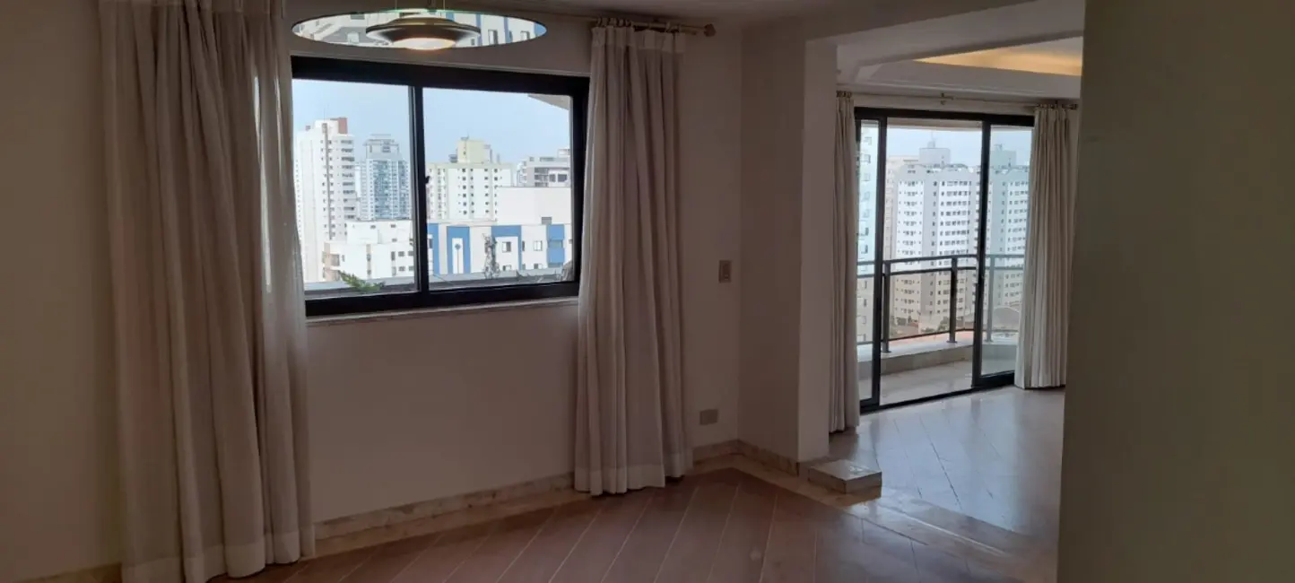 Foto 2 de Apartamento com 4 quartos à venda, 270m2 em Vila Mariana, São Paulo - SP
