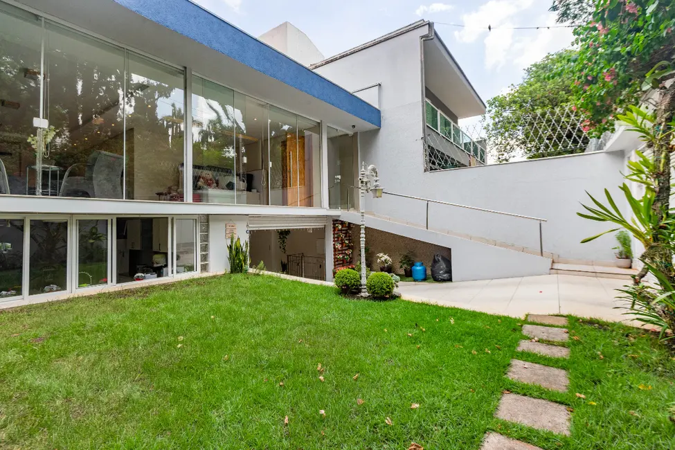 Foto 1 de Casa com 6 quartos à venda, 530m2 em São Paulo - SP