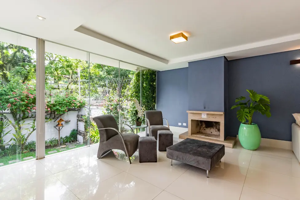 Foto 5 de Casa com 6 quartos à venda, 530m2 em São Paulo - SP