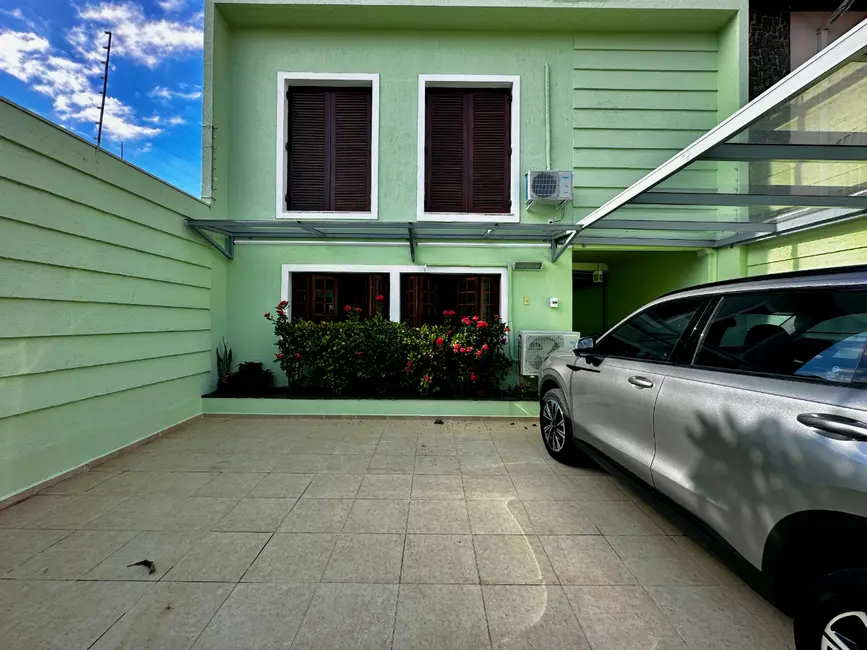 Sobrado com 3 quartos à venda, 219m2 em Campo Belo, São Paulo - SP - imagem 3 Foto 3 de Sobrado com 3 quartos à venda, 219m2 em Campo Belo, São Paulo - SP