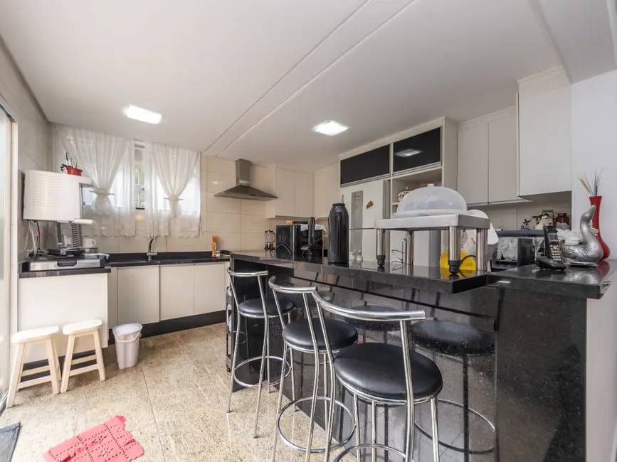 Sobrado com 3 quartos à venda, 240m2 em Parque São Lucas, São Paulo - SP - imagem 6 Foto 6 de Sobrado com 3 quartos à venda, 240m2 em Parque São Lucas, São Paulo - SP