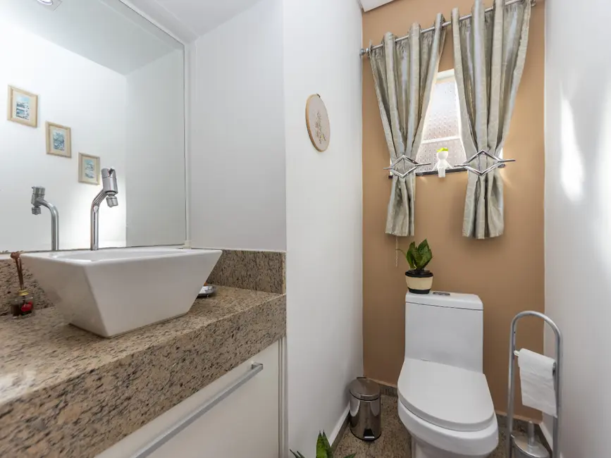 Sobrado com 3 quartos à venda, 240m2 em Parque São Lucas, São Paulo - SP - imagem 8 Foto 8 de Sobrado com 3 quartos à venda, 240m2 em Parque São Lucas, São Paulo - SP