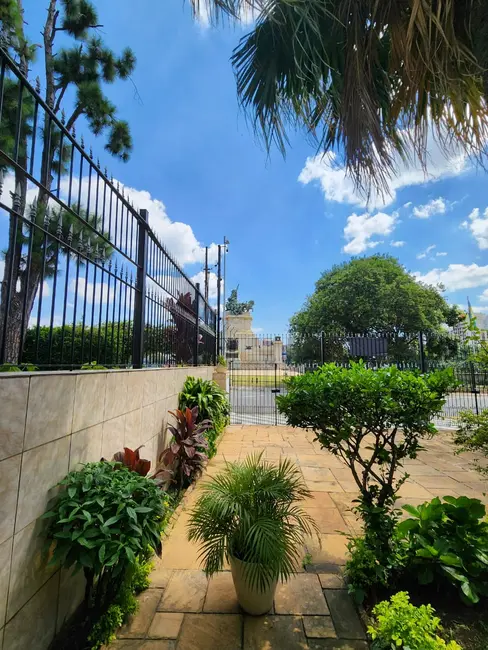 Sobrado com 4 quartos à venda, 280m2 em Vila Monumento, São Paulo - SP - imagem 3 Foto 3 de Sobrado com 4 quartos à venda, 280m2 em Vila Monumento, São Paulo - SP