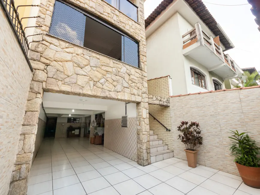 Foto 2 de Sobrado com 3 quartos à venda, 224m2 em São Paulo - SP