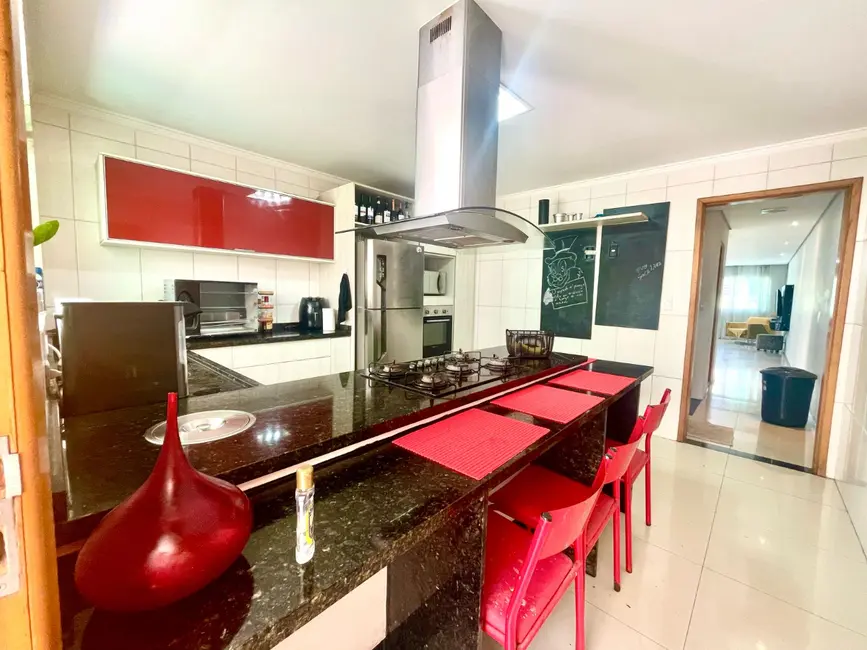 Foto 8 de Casa com 3 quartos à venda, 218m2 em Vila Santa Clara, São Paulo - SP