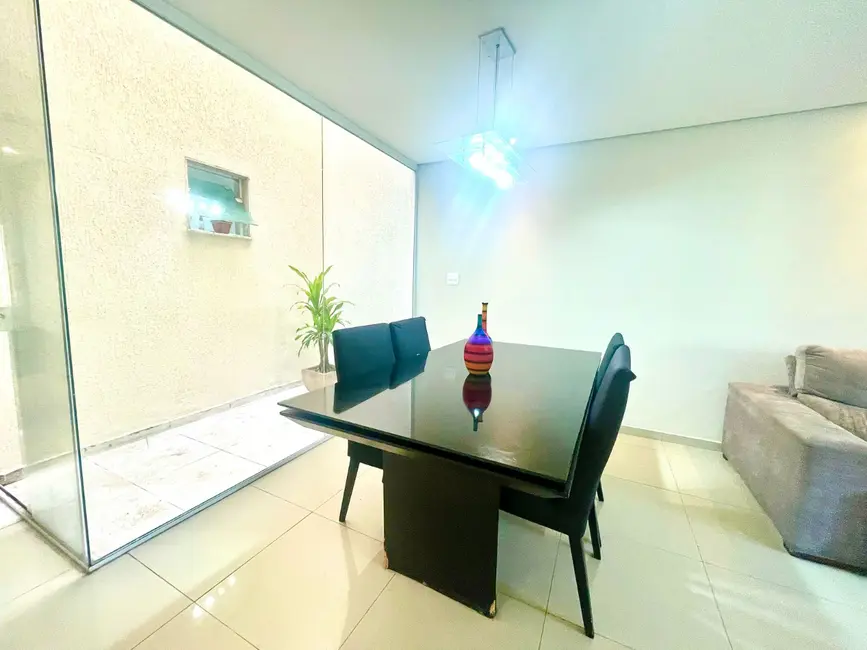 Foto 5 de Casa com 3 quartos à venda, 218m2 em Vila Santa Clara, São Paulo - SP