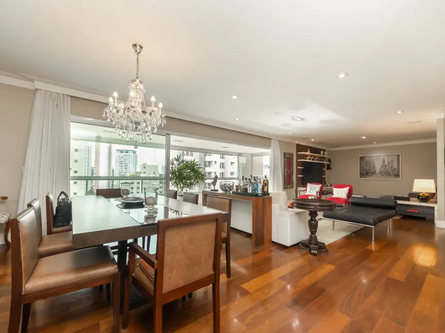 Foto 6 de Apartamento com 3 quartos à venda, 211m2 em Vila Andrade, São Paulo - SP