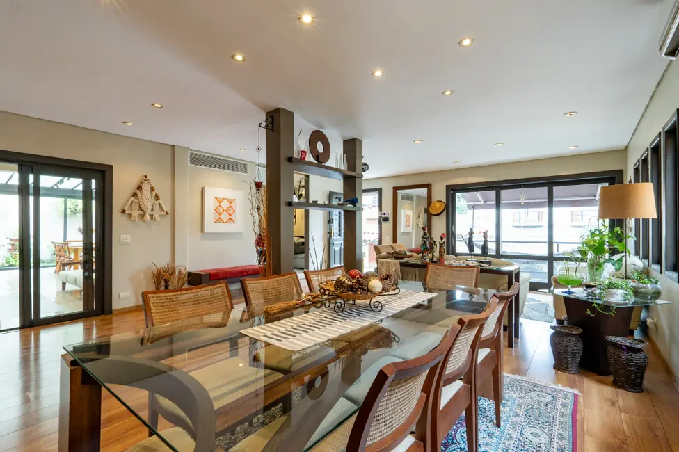 Foto 4 de Casa com 5 quartos à venda, 373m2 em Vila Suzana, São Paulo - SP