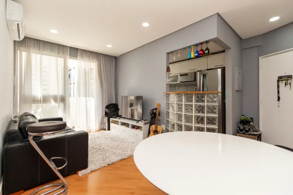 Apartamento com 2 quartos à venda, 60m2 em Moema, São Paulo - SP - imagem 1 Foto 1 de Apartamento com 2 quartos à venda, 60m2 em Moema, São Paulo - SP