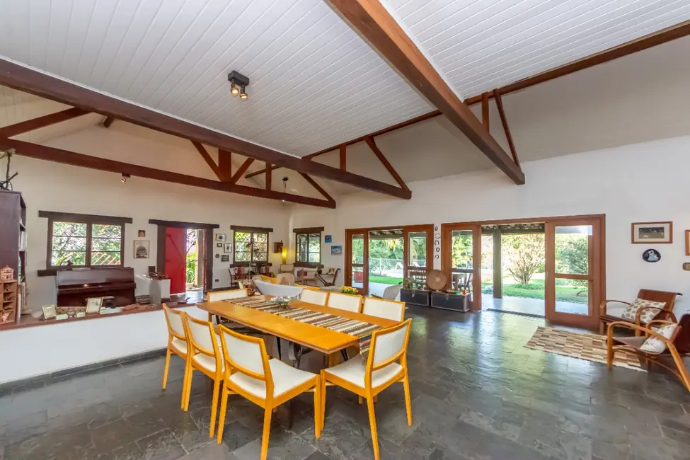 Casa de Condomínio com 4 quartos à venda, 535m2 em Chácara dos Lagos, Carapicuiba - SP - imagem 8 Foto 8 de Casa de Condomínio com 4 quartos à venda, 535m2 em Chácara dos Lagos, Carapicuiba - SP