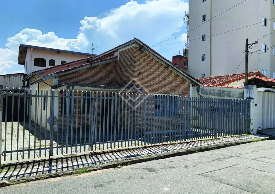 Foto 1 de Casa com 2 quartos à venda, 242m2 em Centro, Taubate - SP
