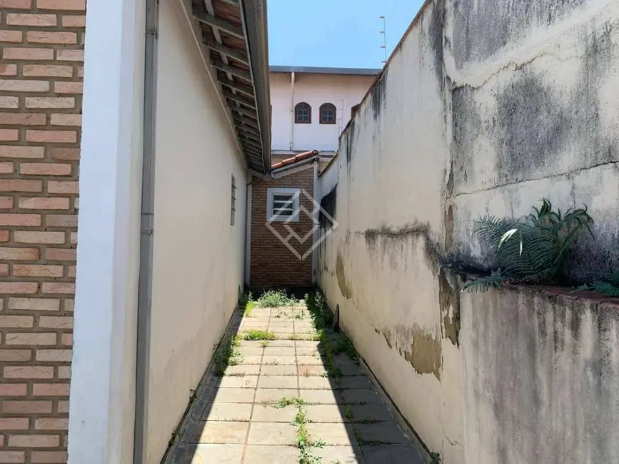 Foto 6 de Casa com 2 quartos à venda, 242m2 em Centro, Taubate - SP