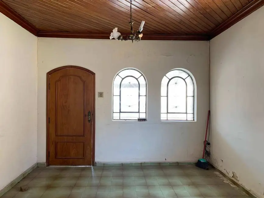 Foto 8 de Casa com 2 quartos à venda, 242m2 em Centro, Taubate - SP