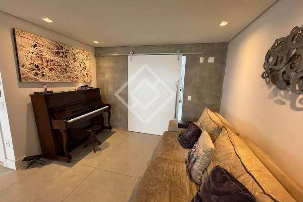 Foto 4 de Apartamento com 4 quartos para alugar, 241m2 em Água Branca, São Paulo - SP