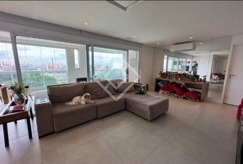 Foto 1 de Apartamento com 4 quartos para alugar, 241m2 em Água Branca, São Paulo - SP