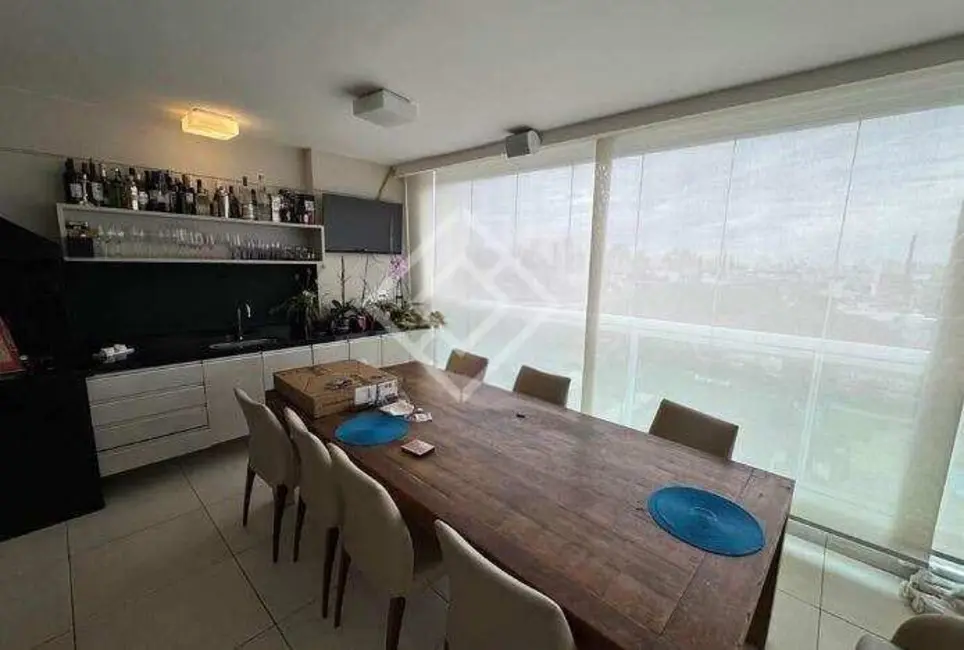 Foto 7 de Apartamento com 4 quartos para alugar, 241m2 em Água Branca, São Paulo - SP