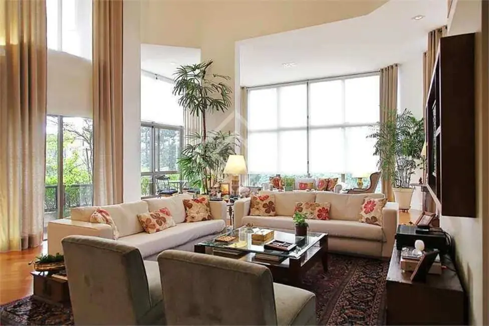 Foto 8 de Apartamento com 4 quartos à venda, 302m2 em Real Parque, São Paulo - SP