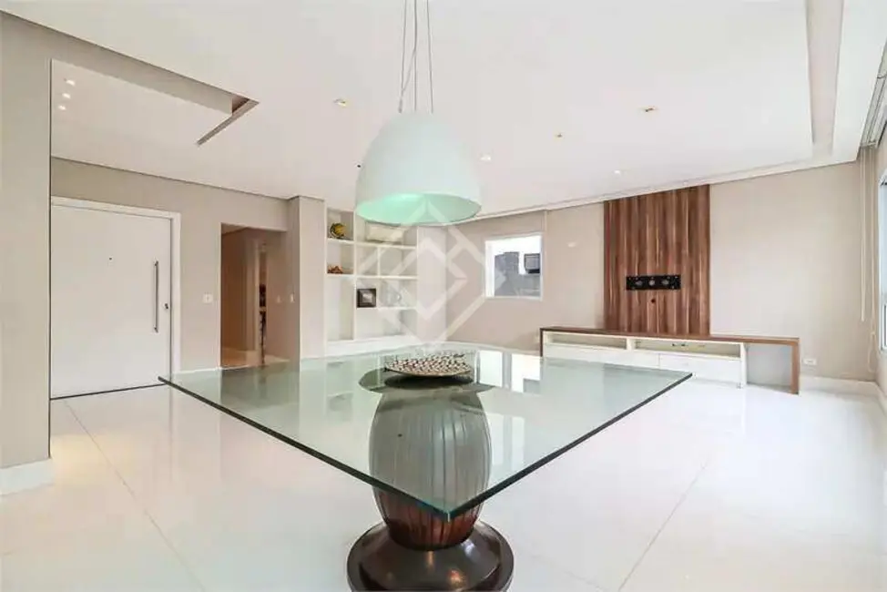 Foto 6 de Apartamento com 3 quartos para alugar, 184m2 em Vila Suzana, São Paulo - SP