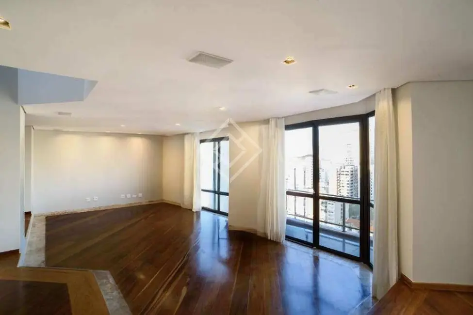 Foto 7 de Cobertura com 4 quartos para alugar, 596m2 em Pacaembu, São Paulo - SP