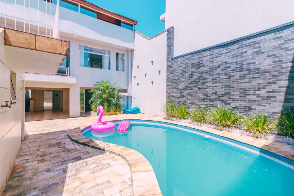 Foto 1 de Casa com 5 quartos à venda, 305m2 em Vila Lúcia, São Paulo - SP