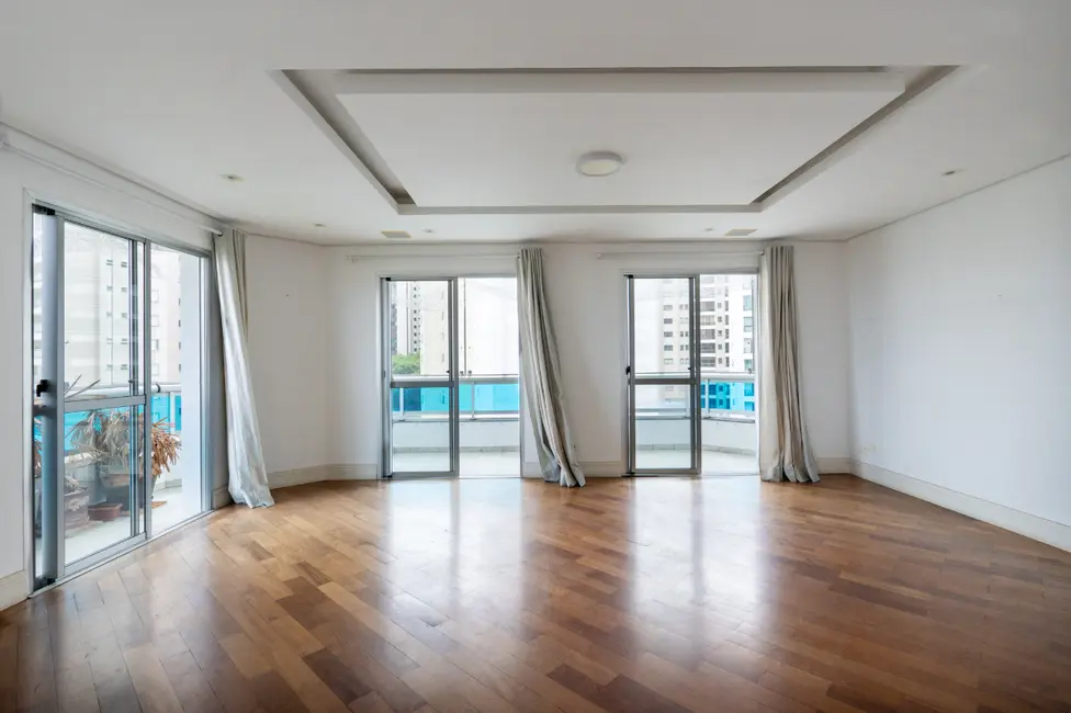 Foto 2 de Apartamento com 4 quartos à venda, 199m2 em Vila Suzana, São Paulo - SP