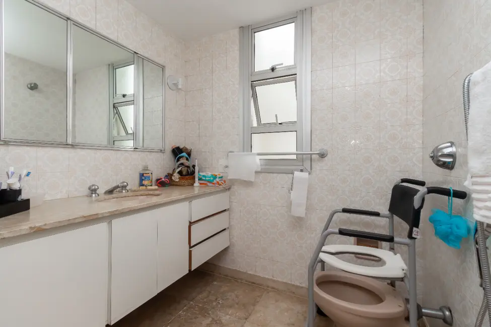 Apartamento com 4 quartos à venda, 198m2 em Jardim Paulista, São Paulo - SP - imagem 2 Foto 2 de Apartamento com 4 quartos à venda, 198m2 em Jardim Paulista, São Paulo - SP