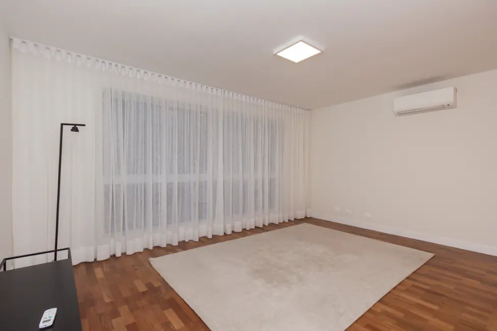 Foto 3 de Apartamento com 3 quartos à venda, 169m2 em Itaim Bibi, São Paulo - SP