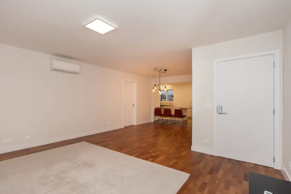 Foto 7 de Apartamento com 3 quartos à venda, 169m2 em Itaim Bibi, São Paulo - SP