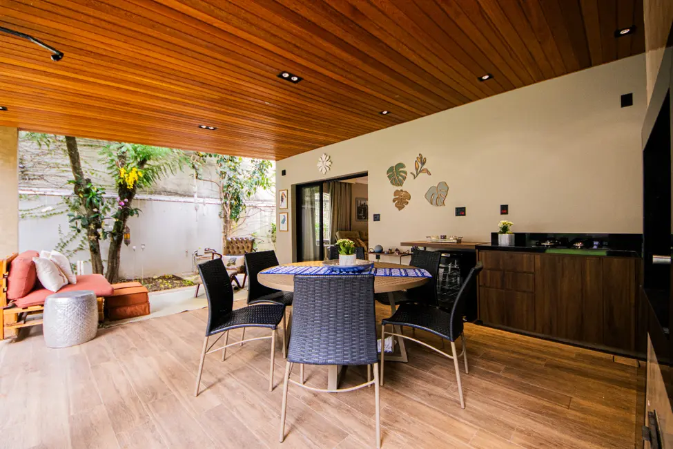 Foto 3 de Casa com 4 quartos à venda, 289m2 em Pinheiros, São Paulo - SP