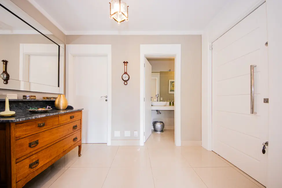 Foto 9 de Casa com 4 quartos à venda, 289m2 em Pinheiros, São Paulo - SP