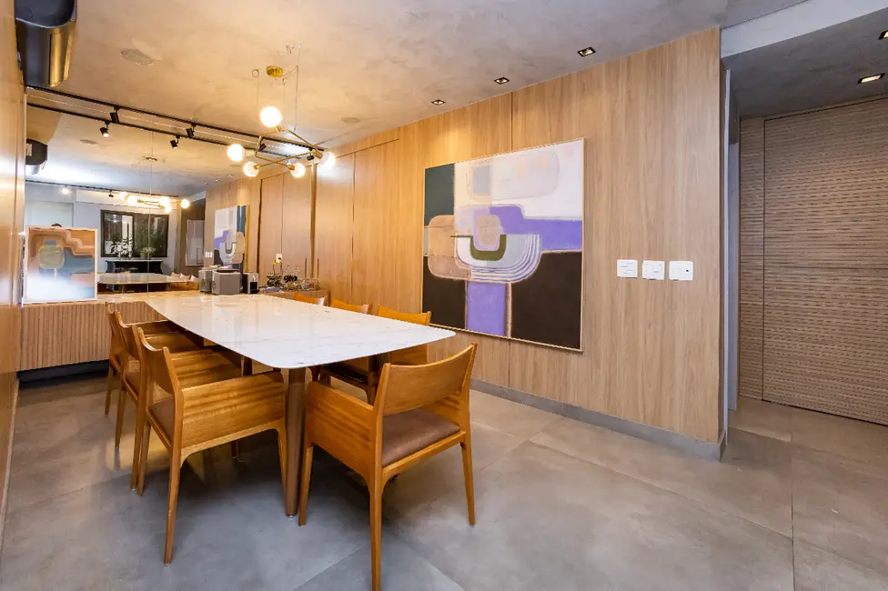 Foto 4 de Apartamento com 4 quartos à venda, 209m2 em Itaim Bibi, São Paulo - SP