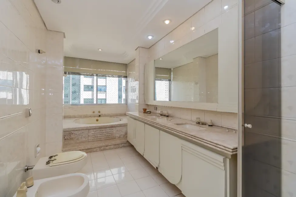 Foto 9 de Apartamento com 4 quartos à venda, 238m2 em Consolação, São Paulo - SP