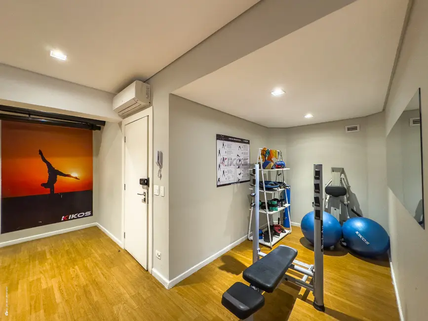 Foto 9 de Apartamento com 3 quartos à venda, 200m2 em Campo Belo, São Paulo - SP