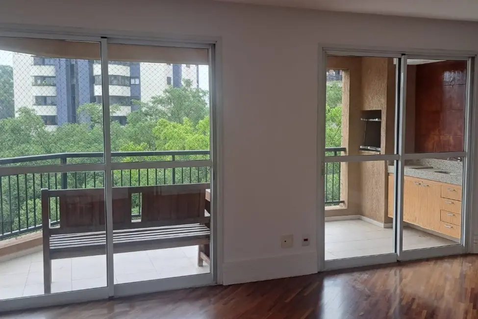 Foto 8 de Apartamento com 4 quartos para alugar, 136m2 em Vila Suzana, São Paulo - SP
