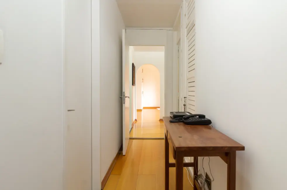Apartamento com 3 quartos à venda em Sumaré, São Paulo - SP - imagem 8 Foto 8 de Apartamento com 3 quartos à venda em Sumaré, São Paulo - SP