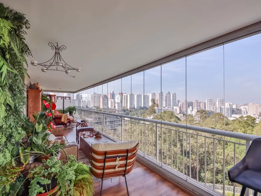 Foto 7 de Apartamento com 4 quartos à venda, 260m2 em São Paulo - SP