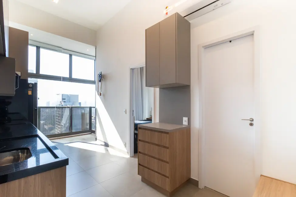 Apartamento com 1 quarto à venda, 39m2 em Moema, São Paulo - SP - imagem 2 Foto 2 de Apartamento com 1 quarto à venda, 39m2 em Moema, São Paulo - SP