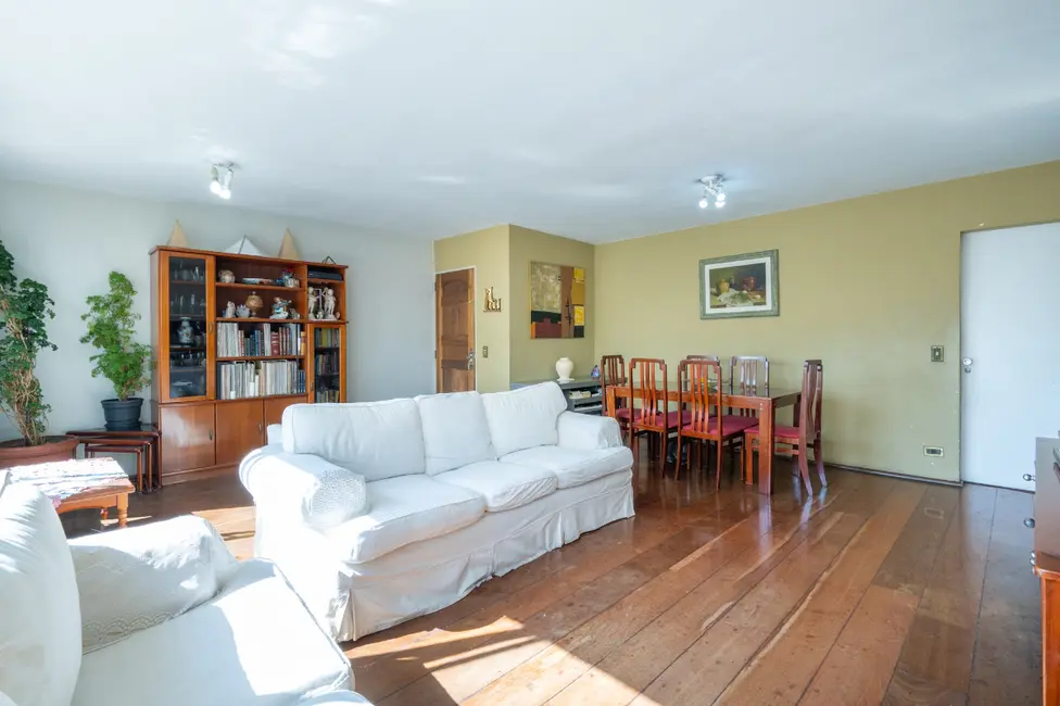 Foto 2 de Apartamento com 3 quartos à venda, 132m2 em Real Parque, São Paulo - SP