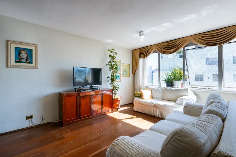 Foto 7 de Apartamento com 3 quartos à venda, 132m2 em Real Parque, São Paulo - SP