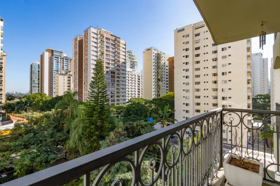 Foto 5 de Apartamento com 3 quartos à venda, 131m2 em Campo Belo, São Paulo - SP