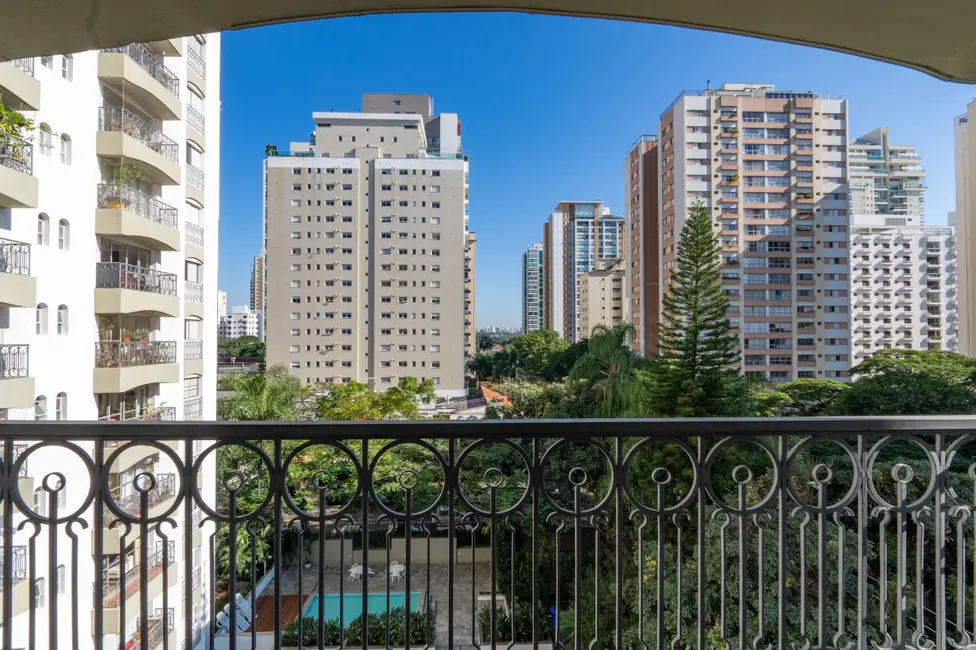 Foto 7 de Apartamento com 3 quartos à venda, 131m2 em Campo Belo, São Paulo - SP