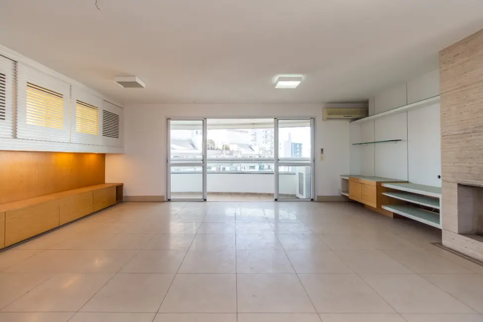 Foto 2 de Apartamento com 3 quartos à venda, 230m2 em Perdizes, São Paulo - SP