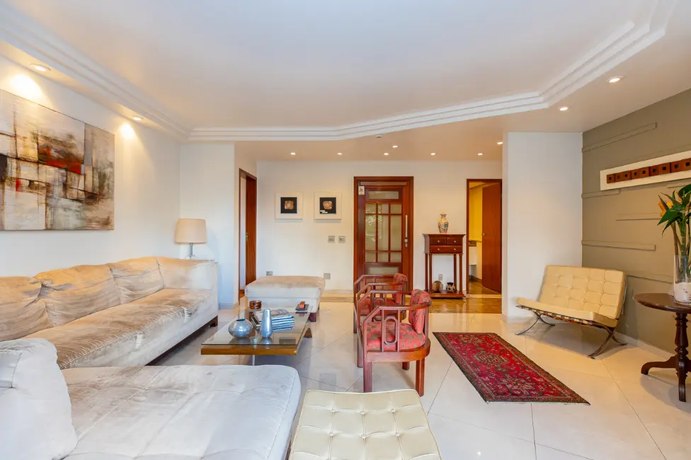 Foto 2 de Apartamento com 4 quartos à venda, 200m2 em Moema, São Paulo - SP